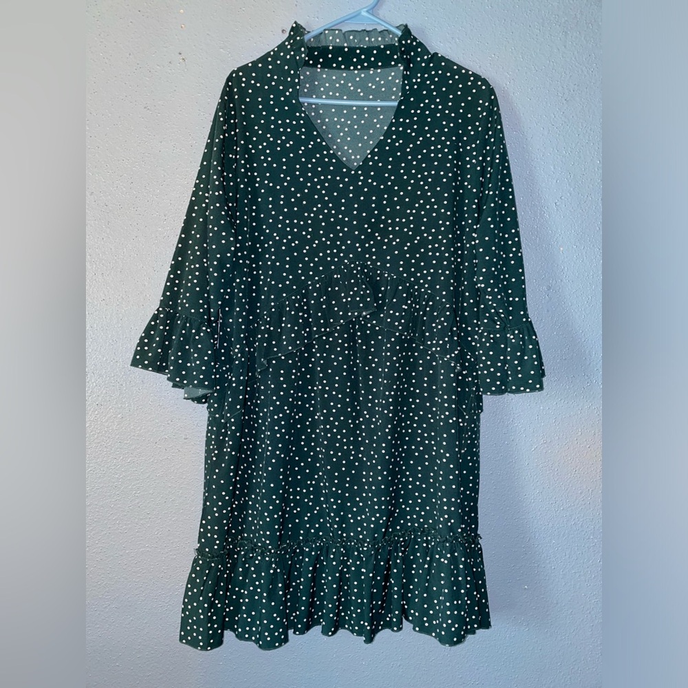 Ruffle Polka Dot Dress (Green and White)